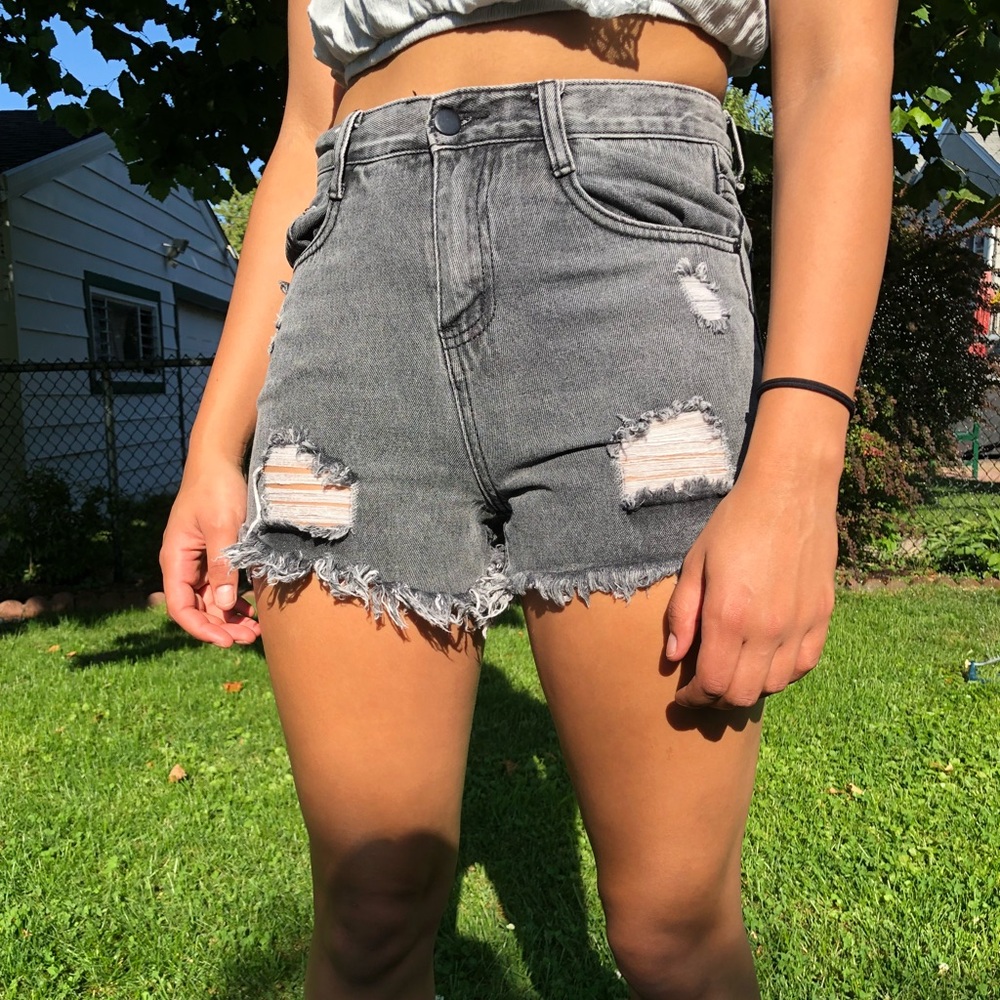 Gray ripped denim shorts jeans